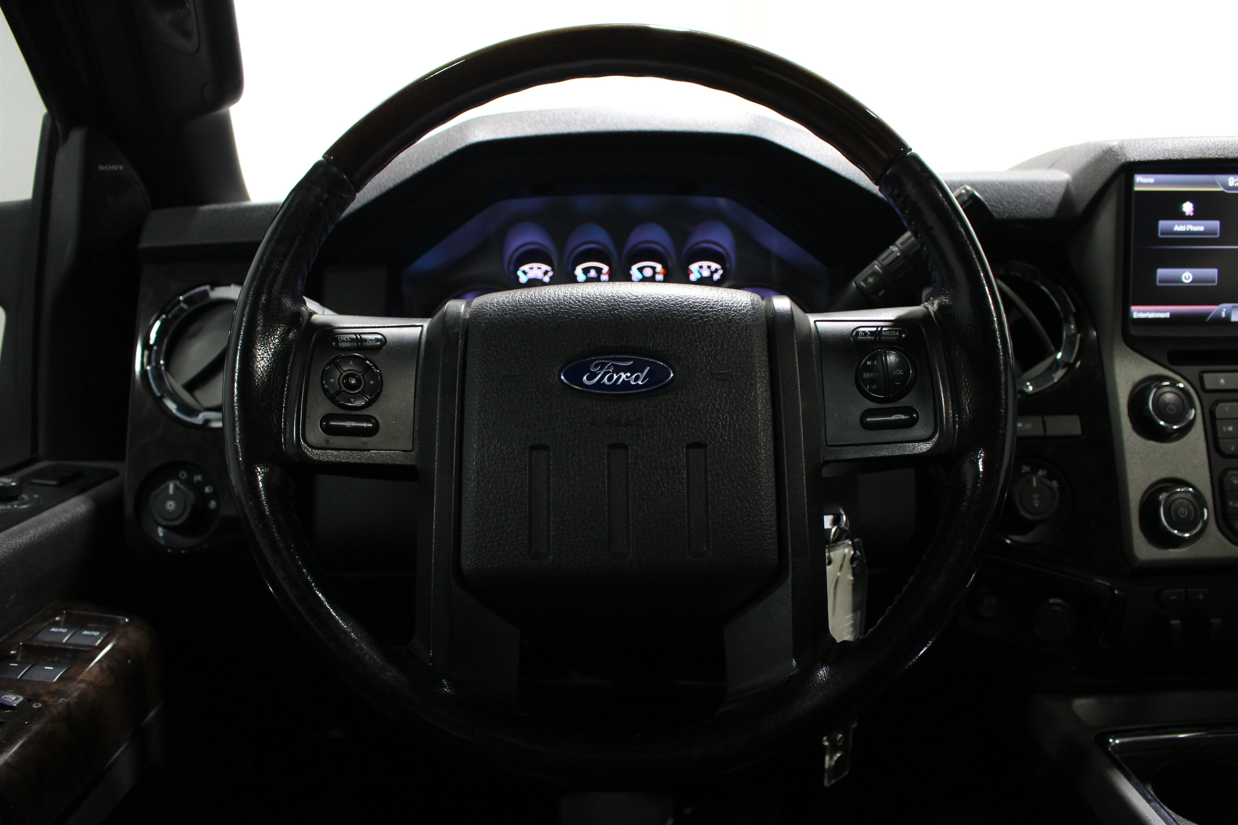 2015 Ford F-250 Super Duty Lariat - Photo 11