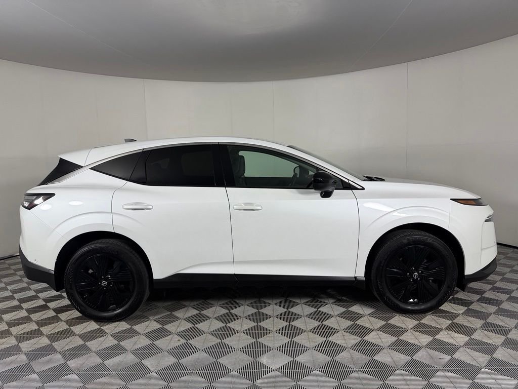 Used 2025 White Nissan SV image 5