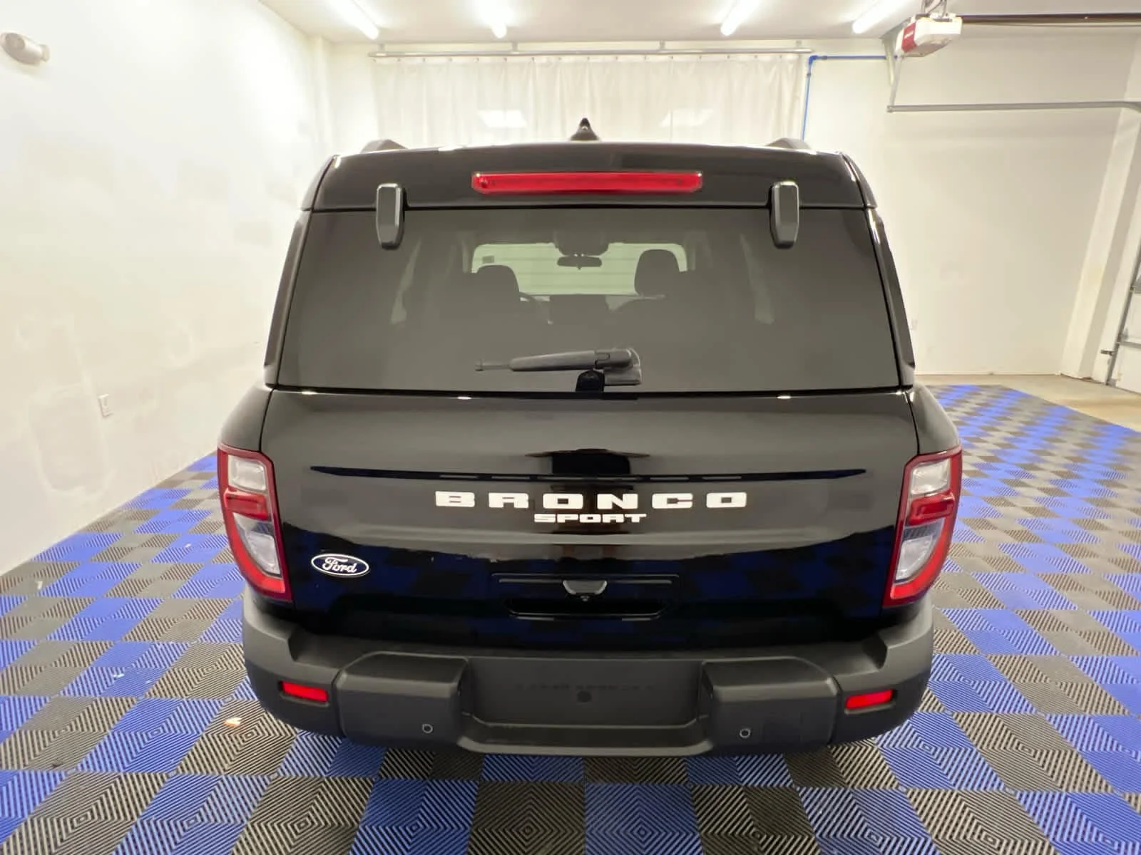 New 2026 Shadow Black Ford Big Bend image 5