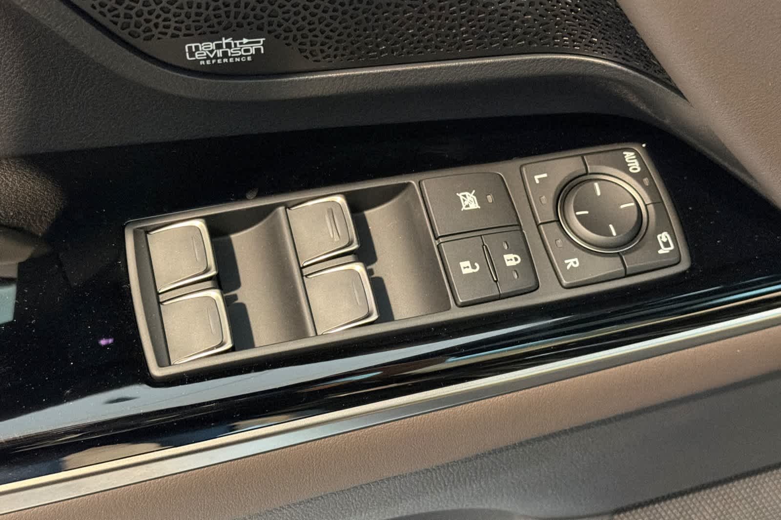 2026 Lexus LX 600 Luxury - Photo 13