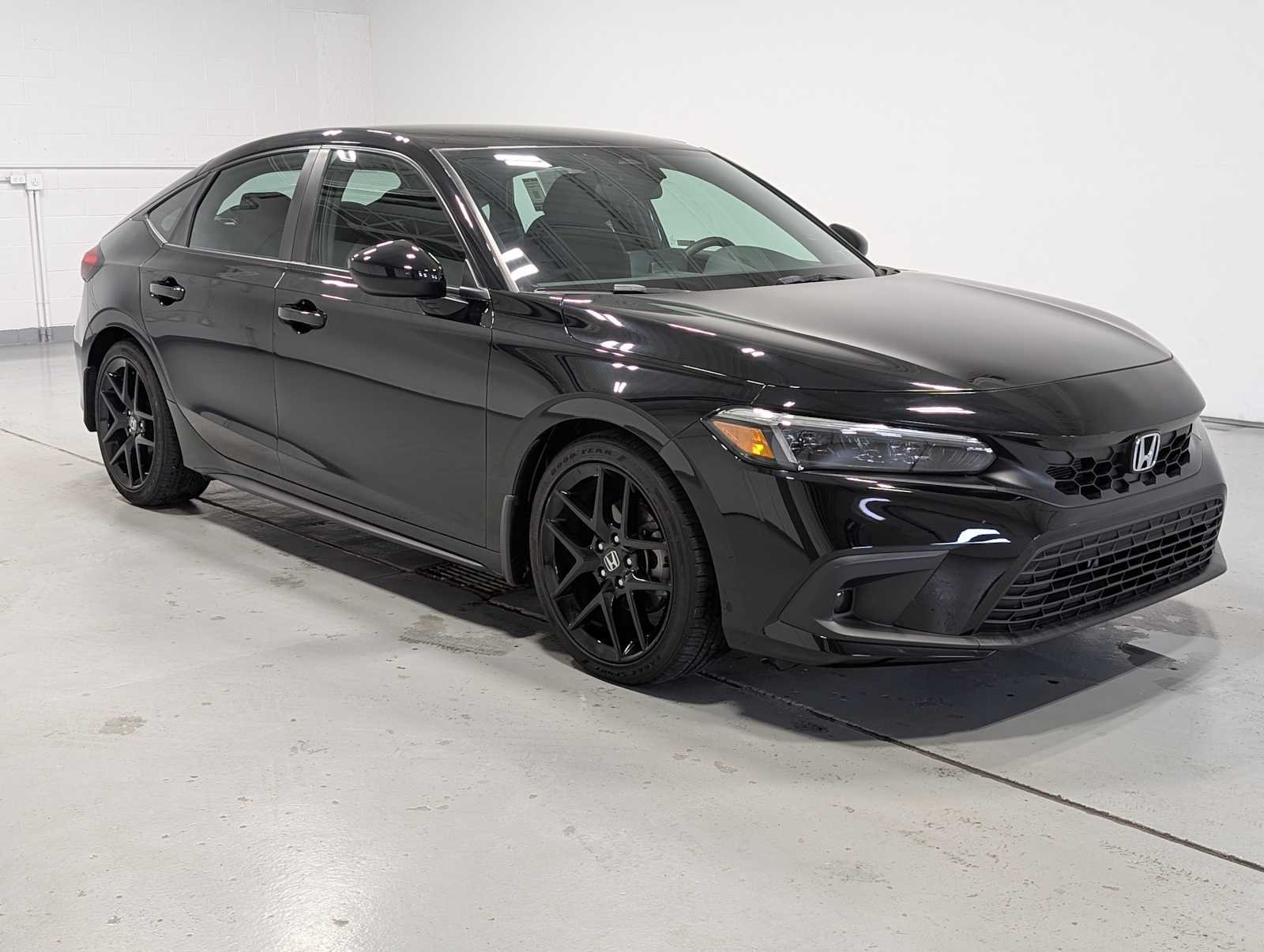 2024 Honda Civic Hatchback Sport - Photo 6