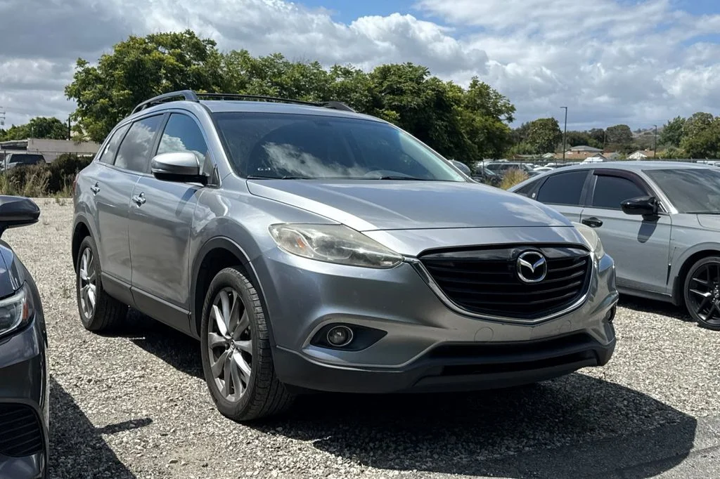 Vehicle Image 2