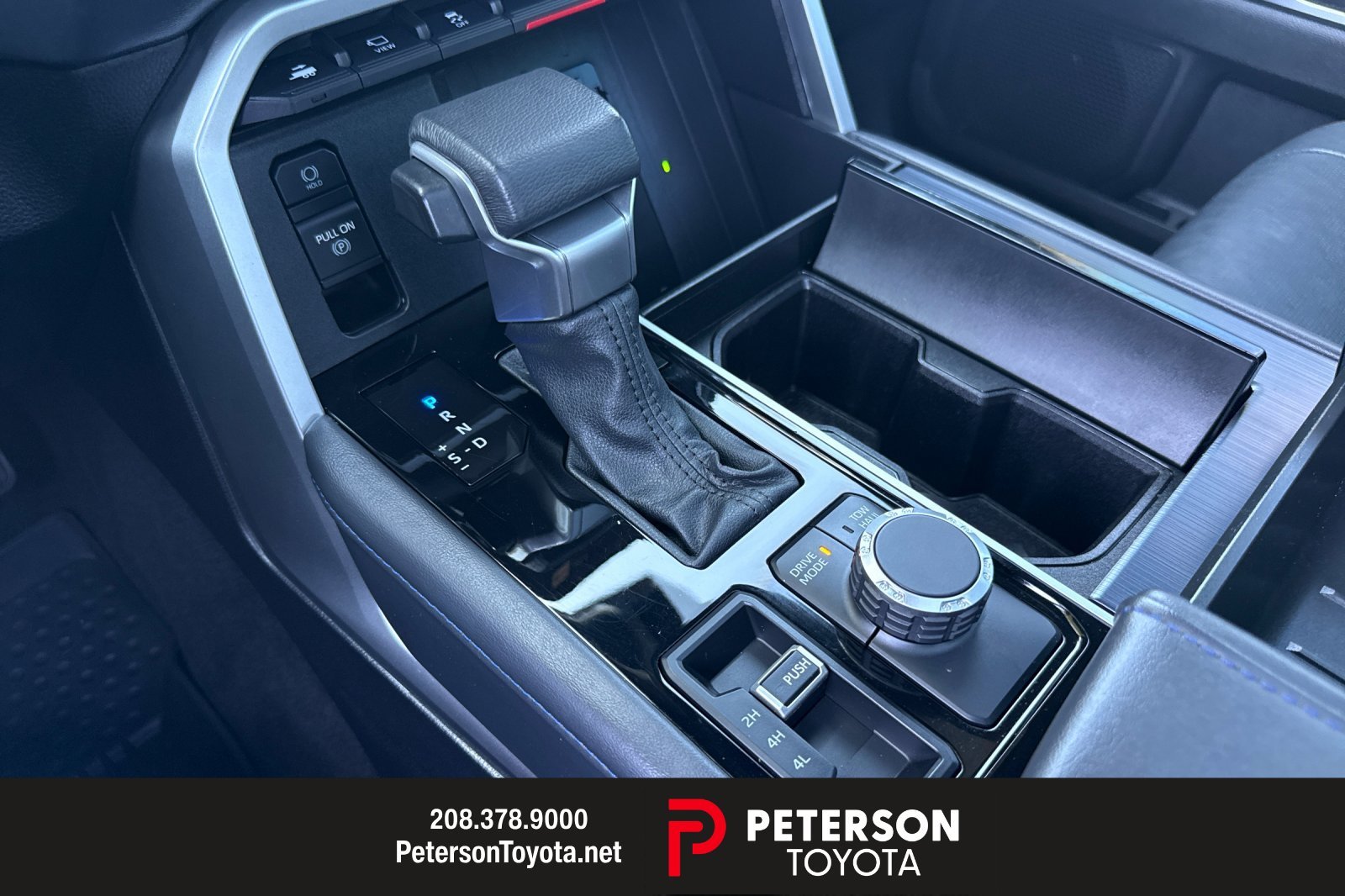 Used 2024 Silver Toyota Platinum image 19