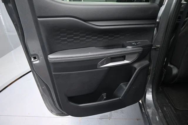 Used 2024 Gray Ford XLT image 18
