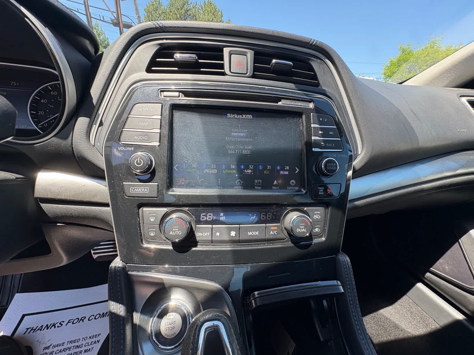 Used 2017 Super Black Nissan SR image 27