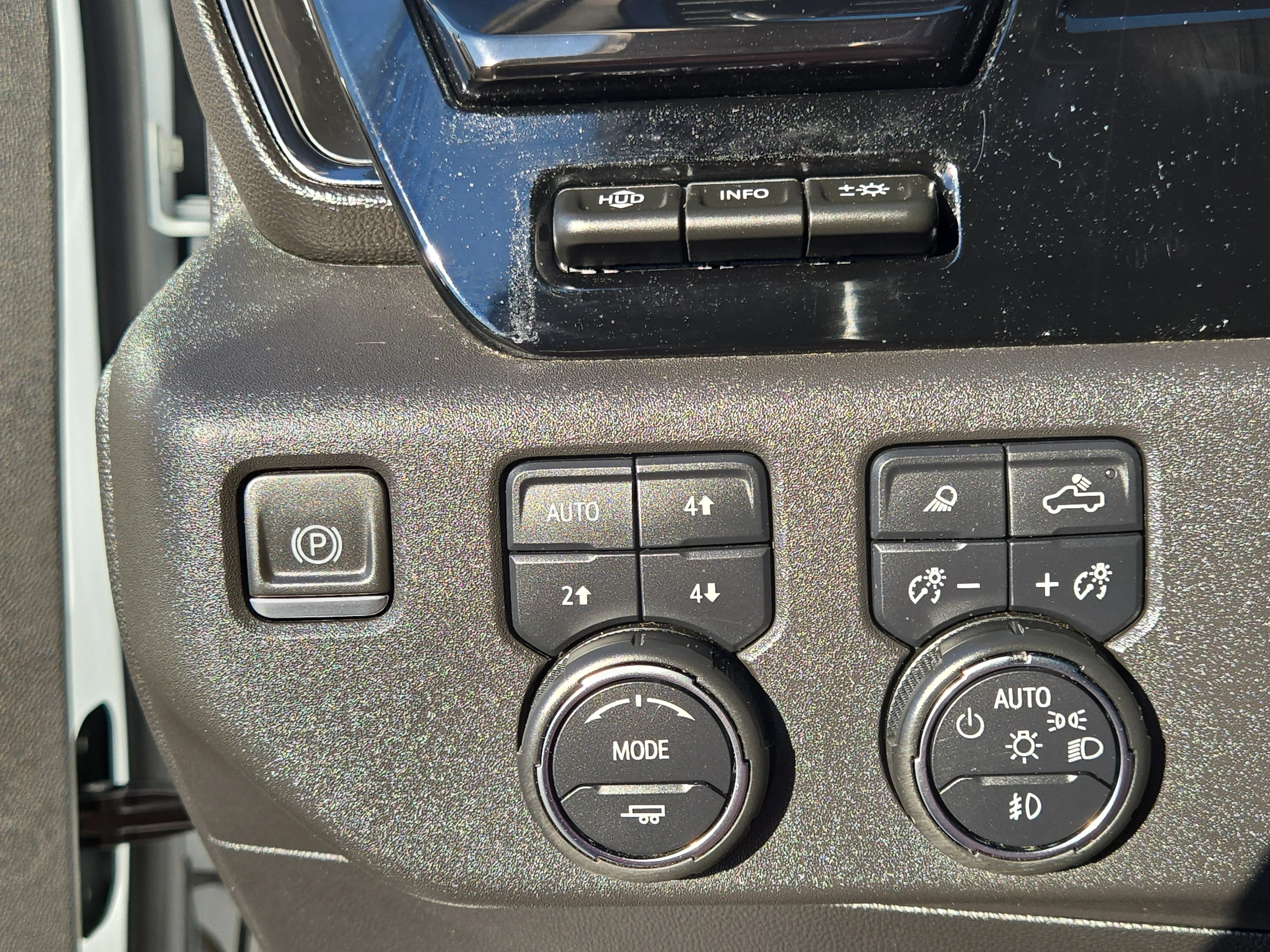 Used 2024 Summit White Chevrolet ZR2 image 22
