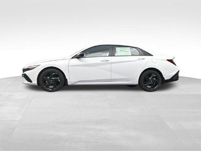 New 2026 White Hyundai SEL Sport image 33