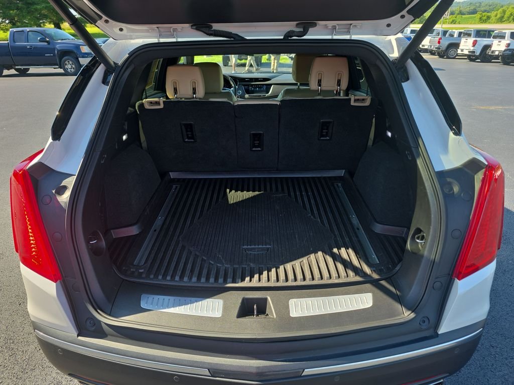 Used 2018 White Cadillac Luxury image 13