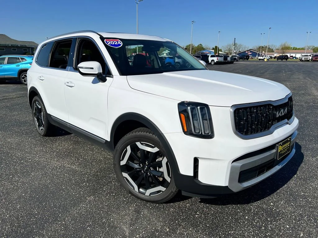 2024 Kia Telluride EX FWD's photo