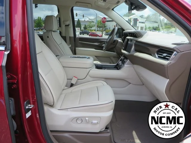 2023 GMC Yukon Denali - Photo 44