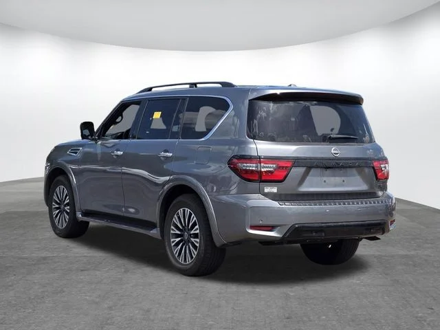 Used 2023 Gun Metallic Nissan SL image 6