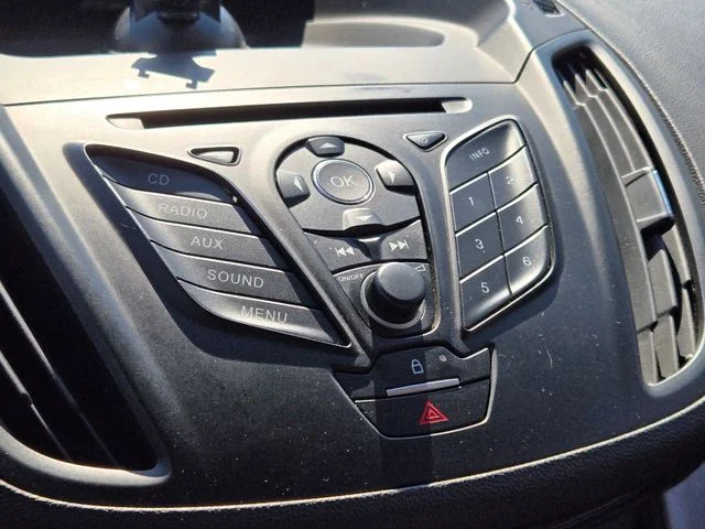 Used 2013 Silver Ford S image 23