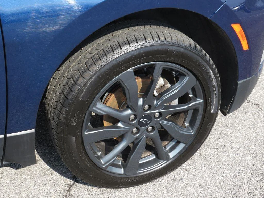 Used 2023 Blue Glow Metallic Chevrolet RS image 9