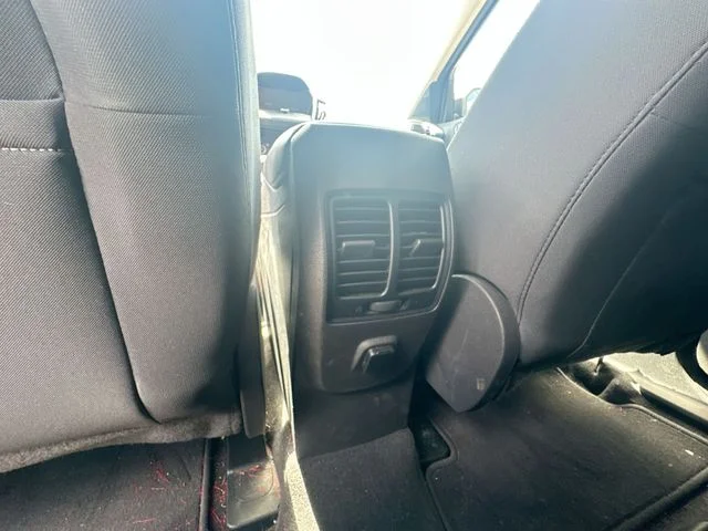 Used 2019 Black Ford SE image 24
