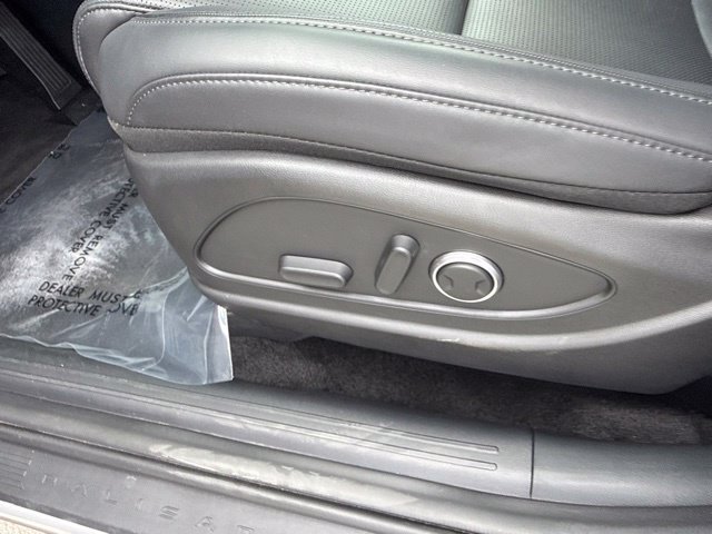 Used 2026 Silver Hyundai SEL image 30
