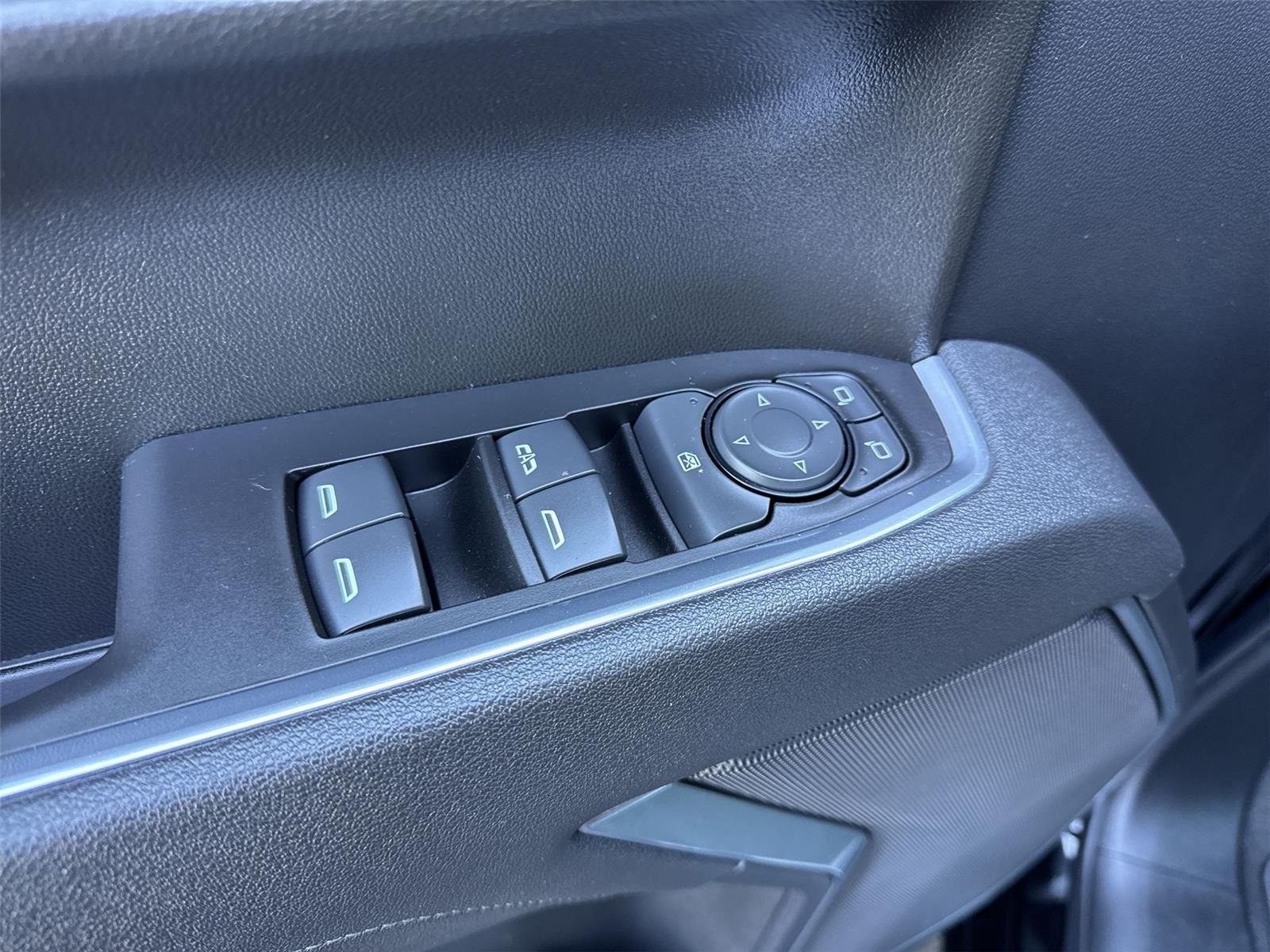 2025 Chevrolet Silverado 1500 LT - Photo 28