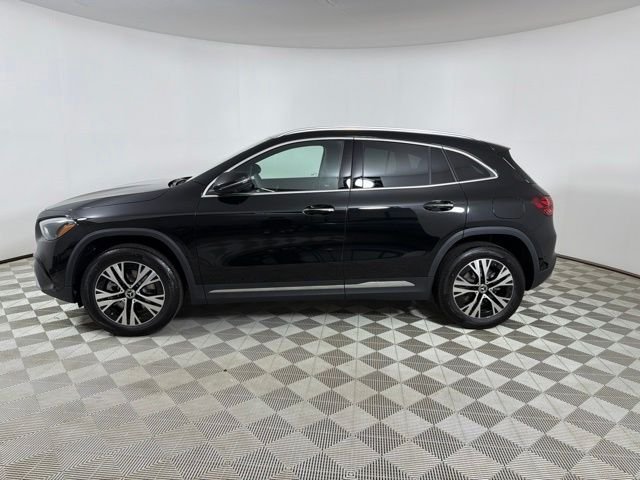 New 2026 Cosmos Black Metallic Mercedes-Benz GLA 250 image 4