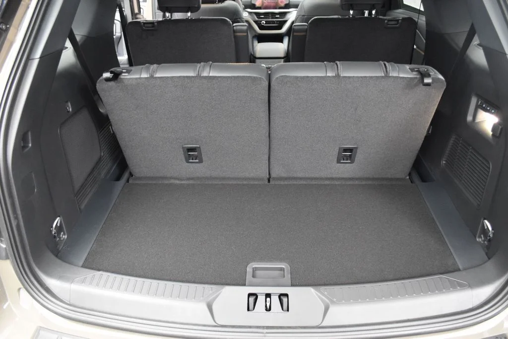 New 2026 Gray Ford Tremor image 24