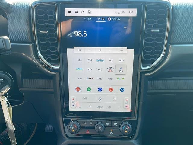 New 2026 Oxford White Ford XLT image 49