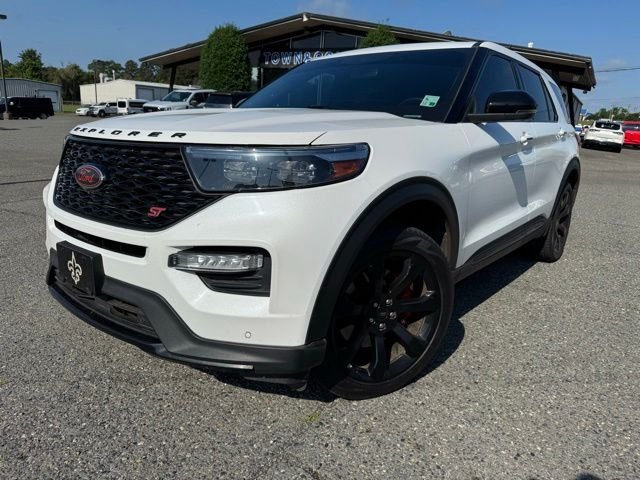2022 Ford Explorer's photo