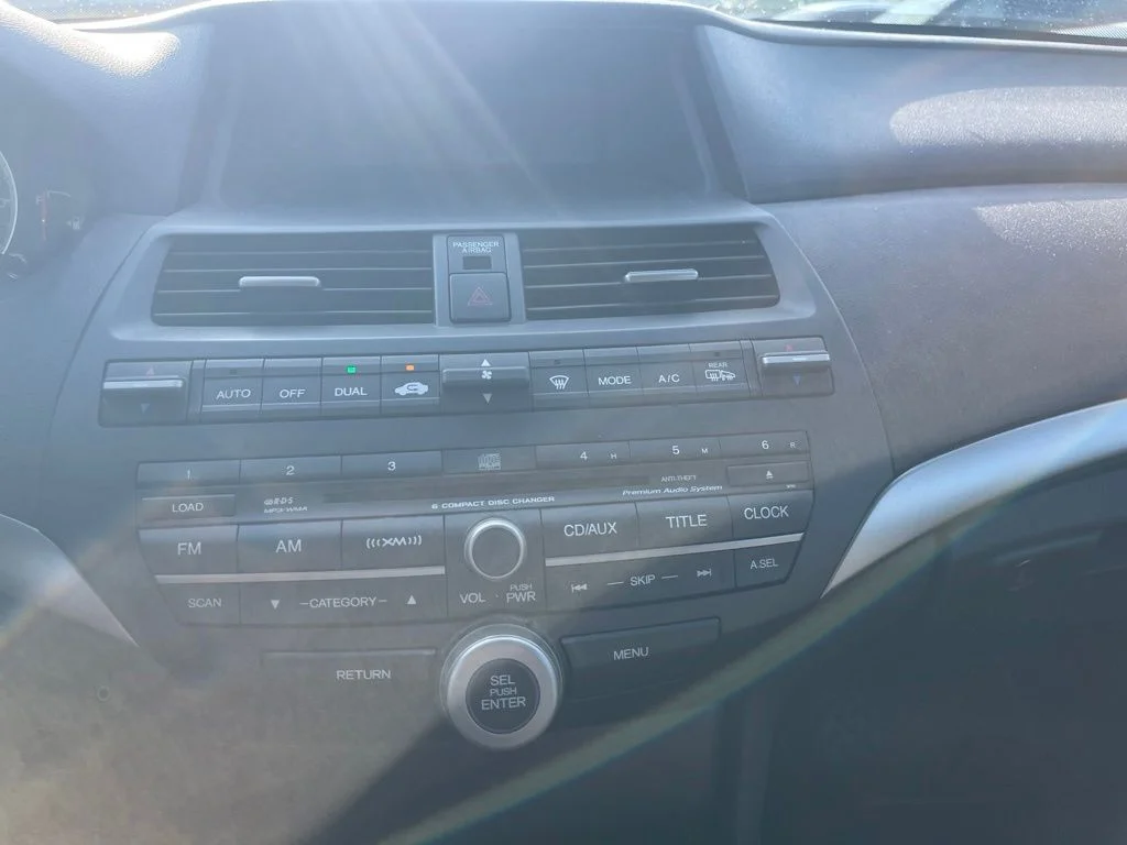 Used 2008 Black Honda EX-L image 5