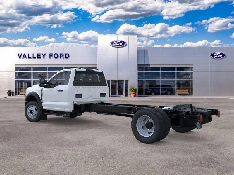 New 2026 Oxford White Ford F-550® XL image 5