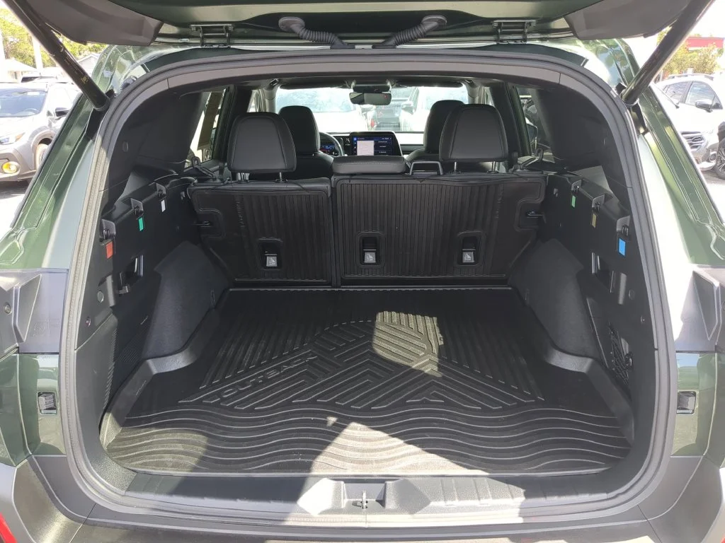 2026 Subaru Outback Limited - Photo 10