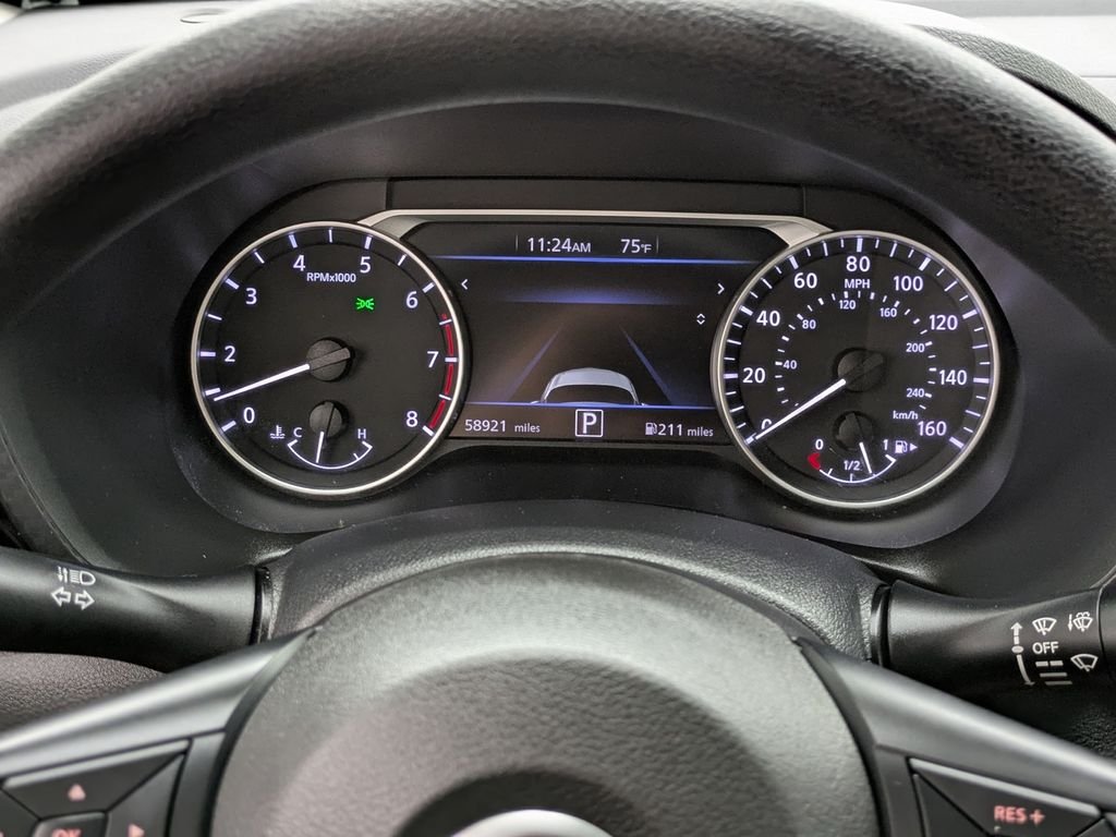 Used 2023 White Nissan SV image 26