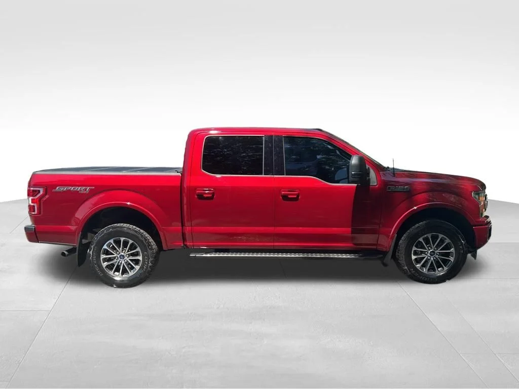 Used 2019 Red Ford XLT image 7