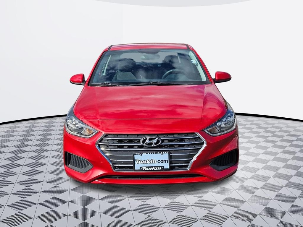Used 2021 Pomegranate Red Metallic Hyundai SE image 8