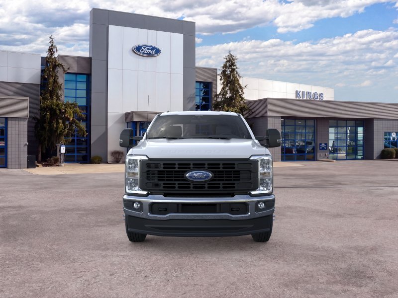 New 2026 Oxford White Ford F-350® XL image 6