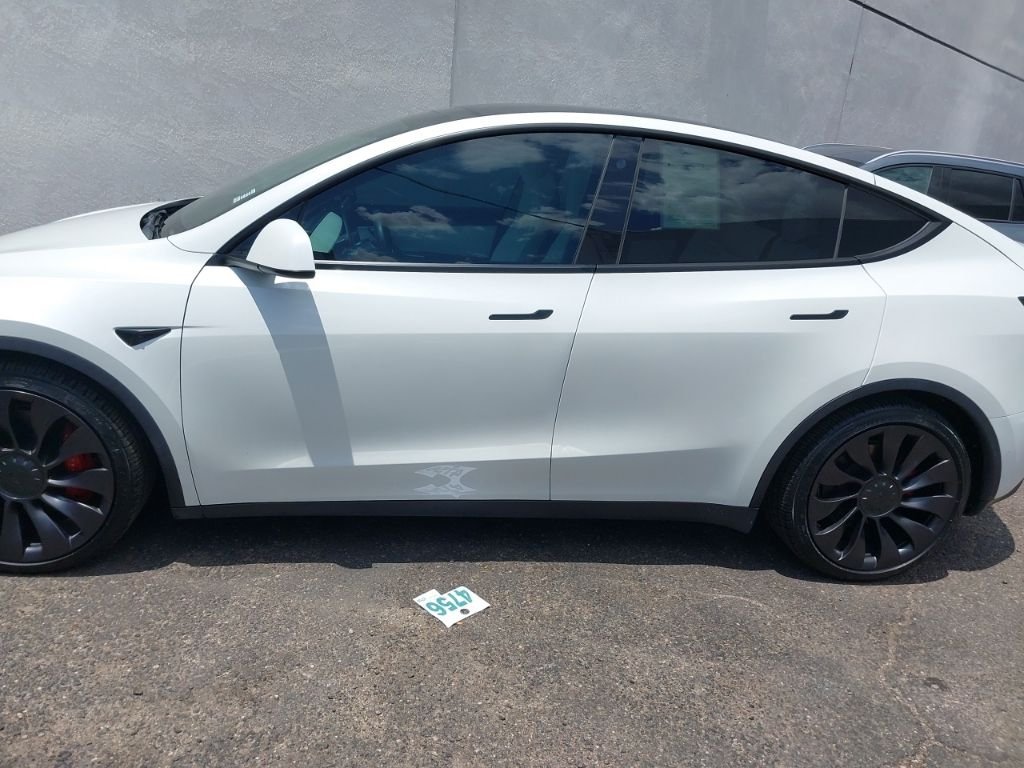 Used 2021 Tesla Model Y Performance with VIN 5YJYGDEF2MF277954 for sale in Albuquerque, NM