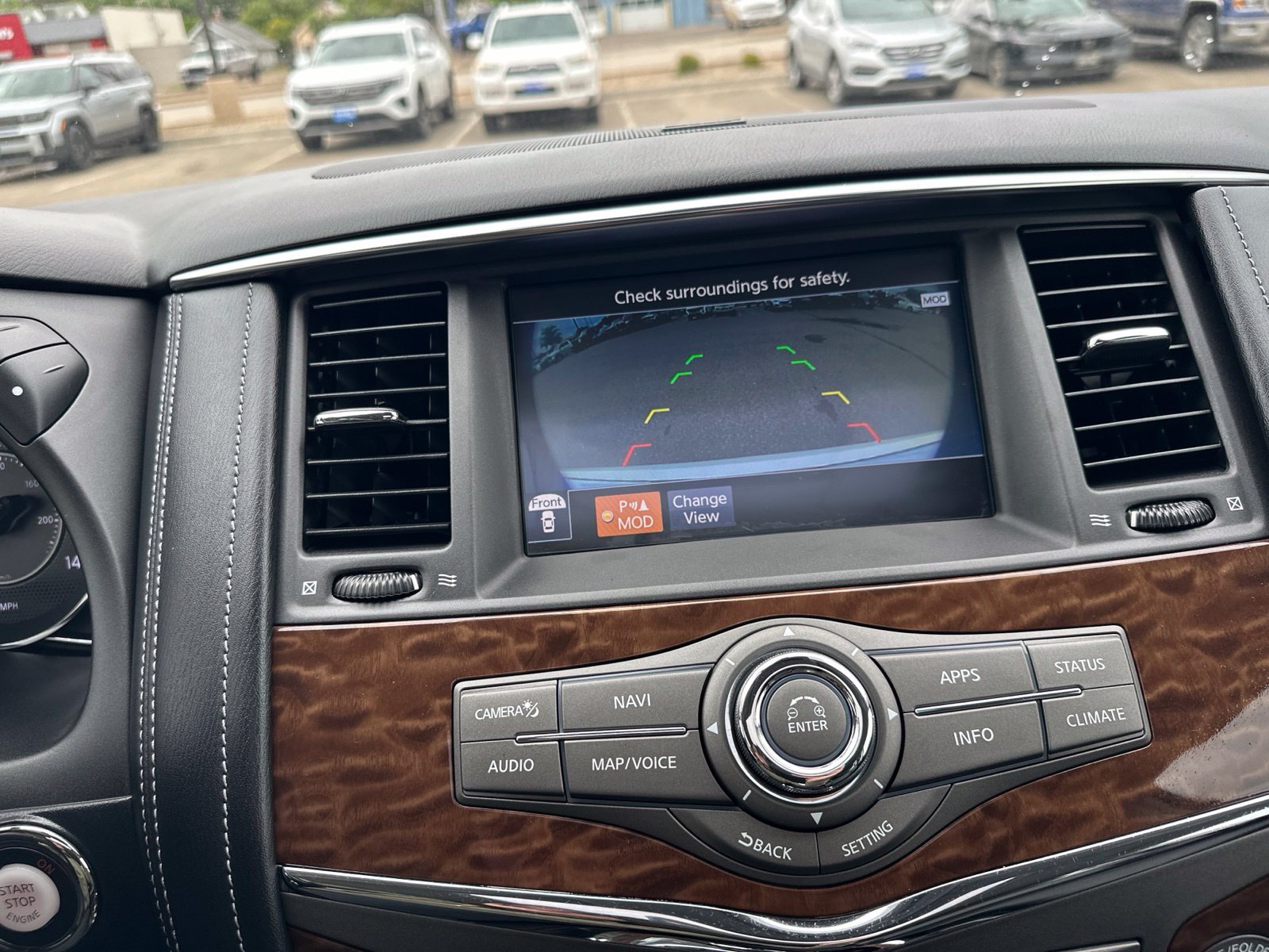 Used 2020 White Nissan Platinum image 66