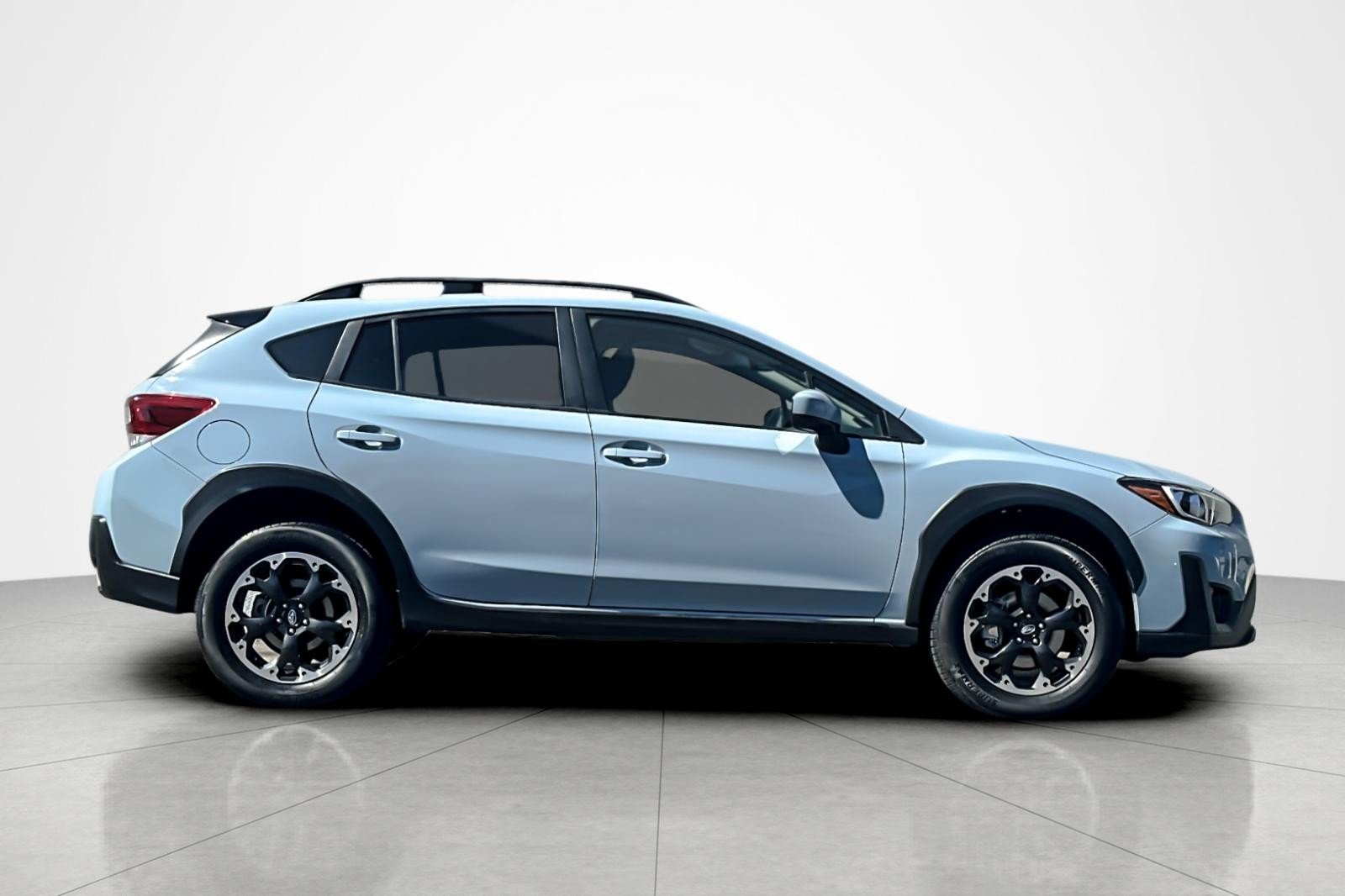 Used 2023 GRAY KHAKI Subaru Premium image 6