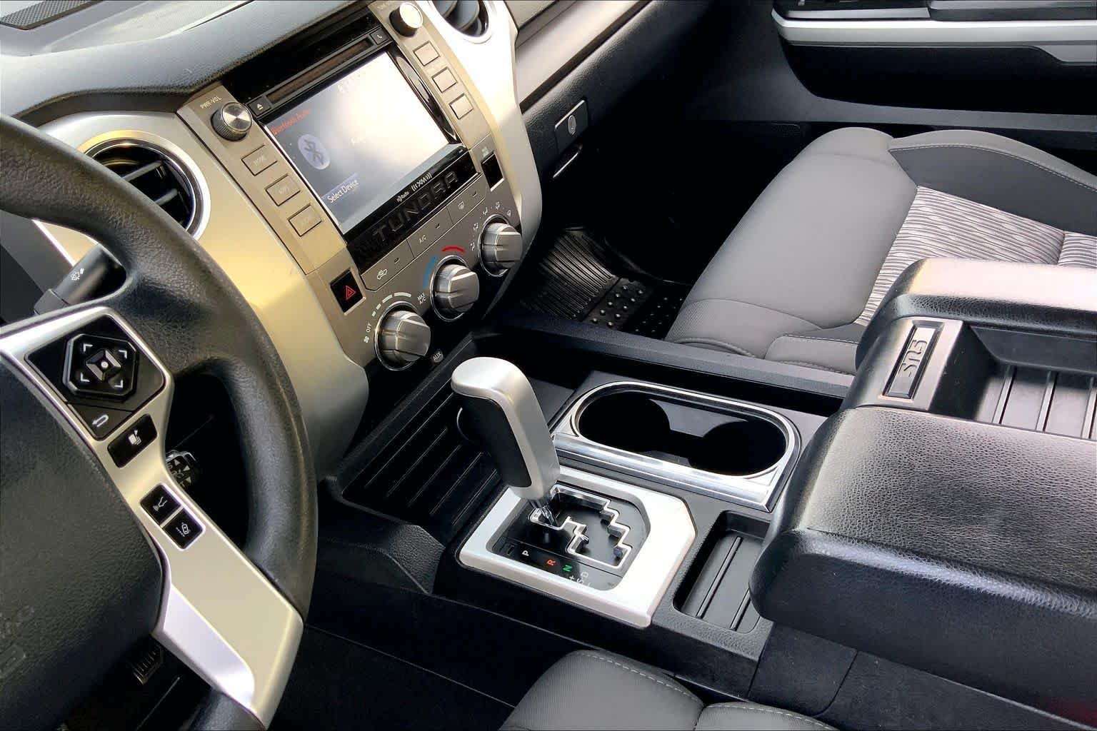 Used 2018 Magnetic Gray Metallic Toyota SR5 image 17