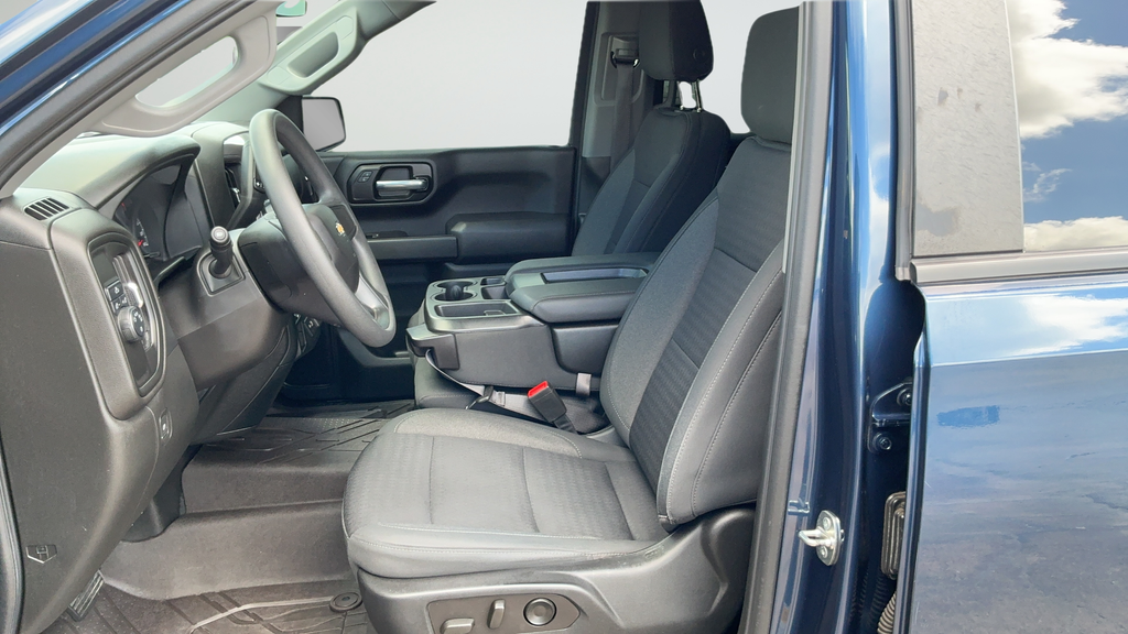 Used 2022 Blue Chevrolet Custom image 17
