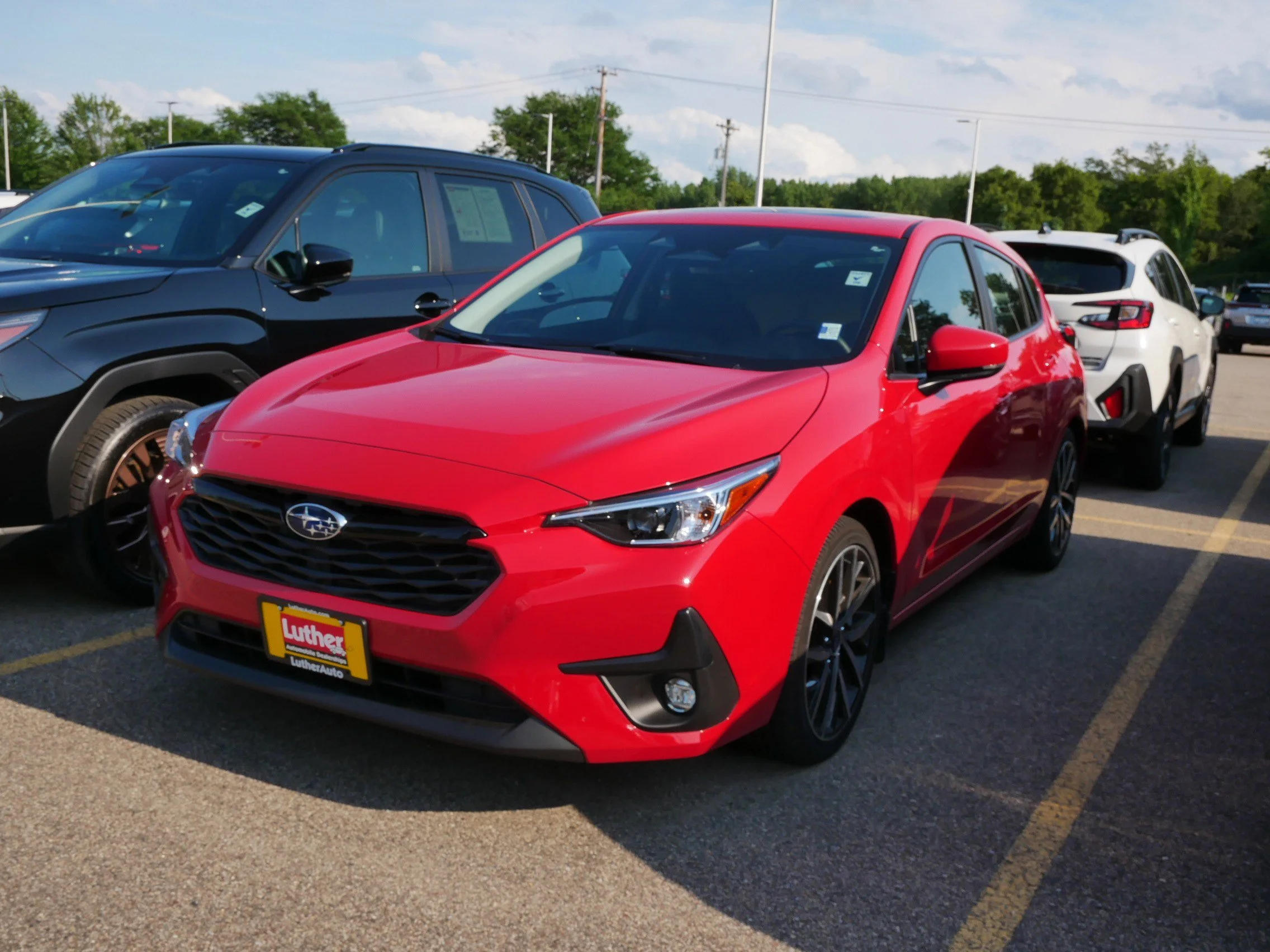 Used 2017 Crystal White Pearl Subaru 2.5I CVT image 3