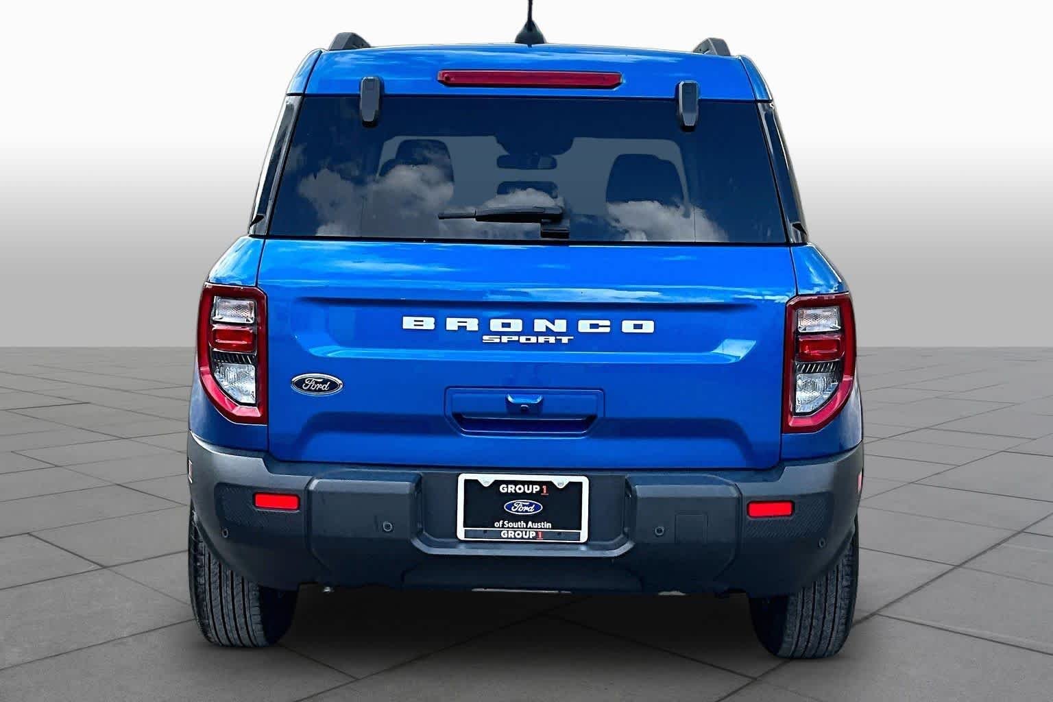 Certified Used 2025 Velocity Blue Metallic Ford Big Bend image 9