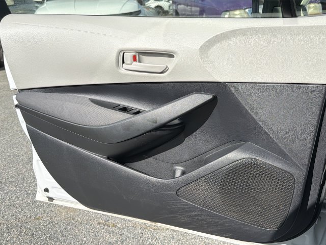 Used 2023 White Toyota LE image 31