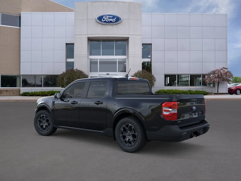 New 2026 Shadow Black Ford XLT image 28