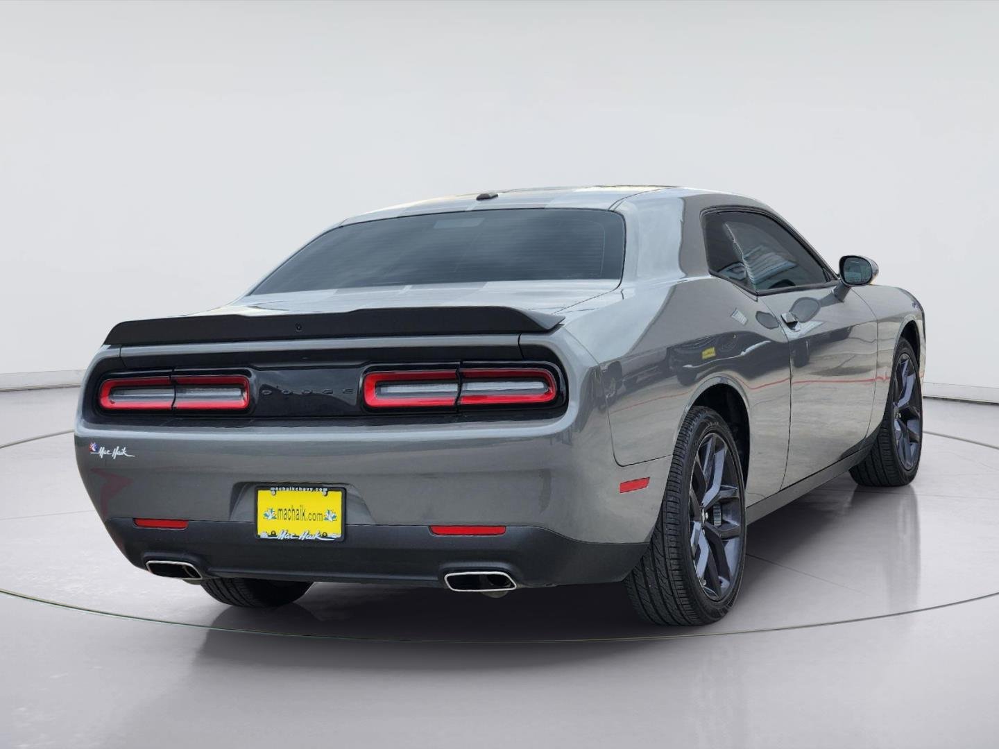 2023 Dodge Challenger photo 5 of 32