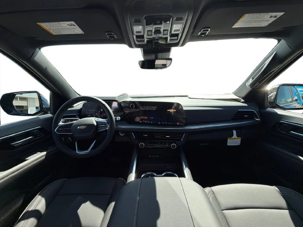 2026 Chevrolet Suburban Premier - Photo 44