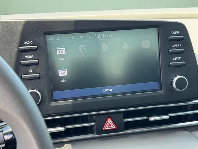 Used 2025 Blue Hyundai SE image 28