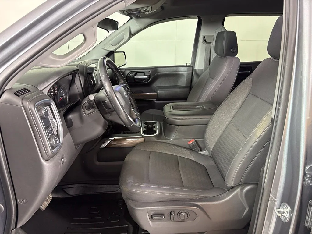 Used 2020 Gray Chevrolet RST image 20
