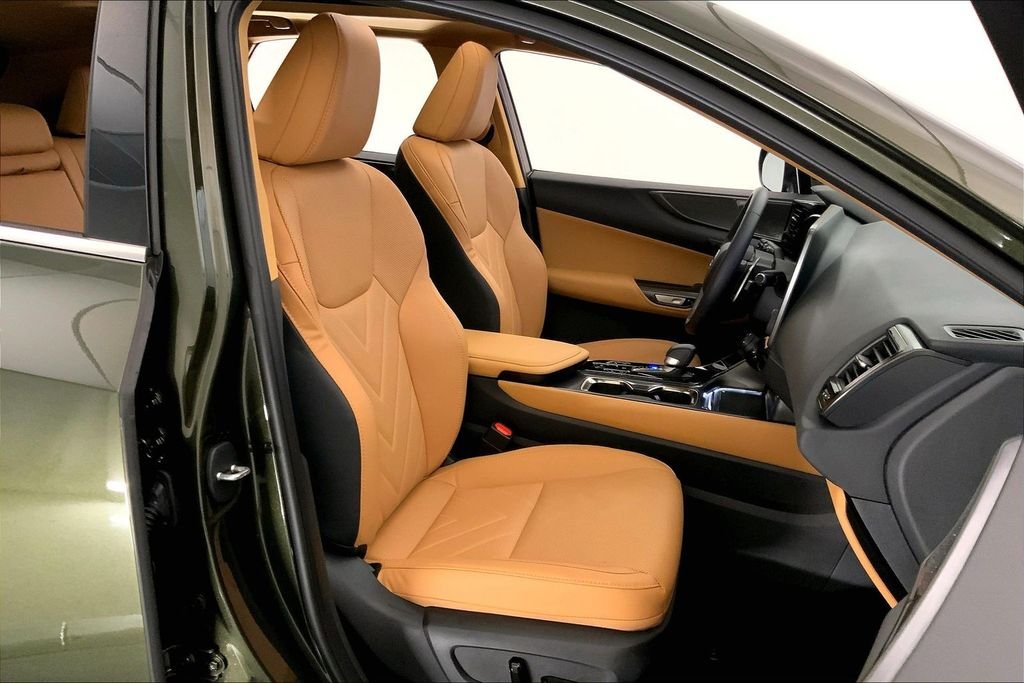 Used 2025 Green Pearl Lexus 350 Luxury image 6