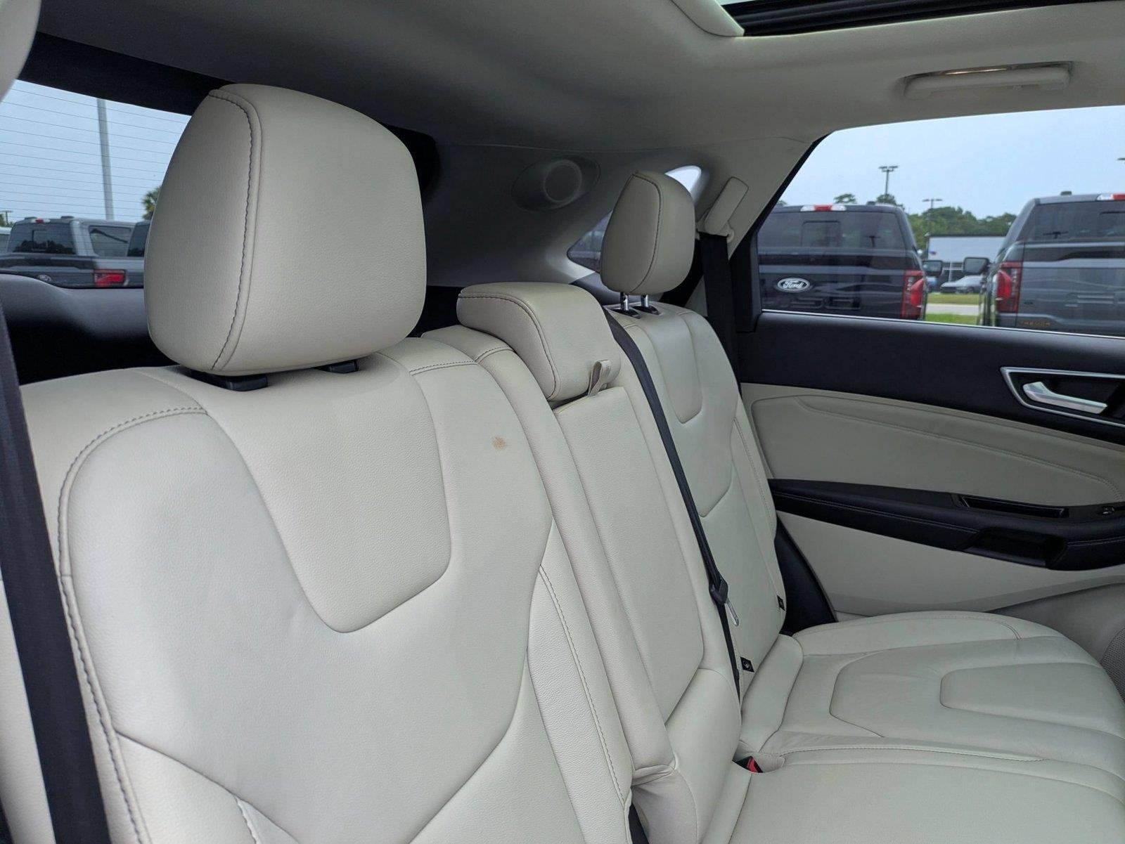 Used 2015 Ingot Silver Metallic FORD  image 31