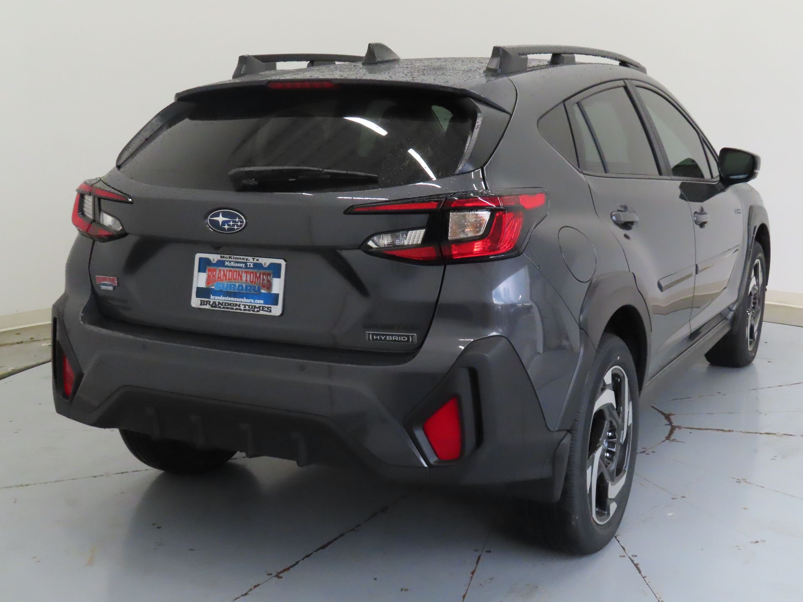 New 2026 MAGNETITE GRAY PEARL Subaru Limited Hybrid image 3