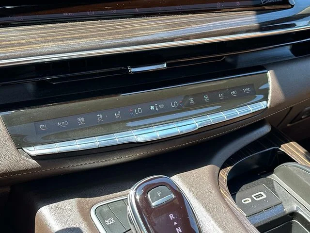 Used 2021 White Cadillac Premium Luxury image 31