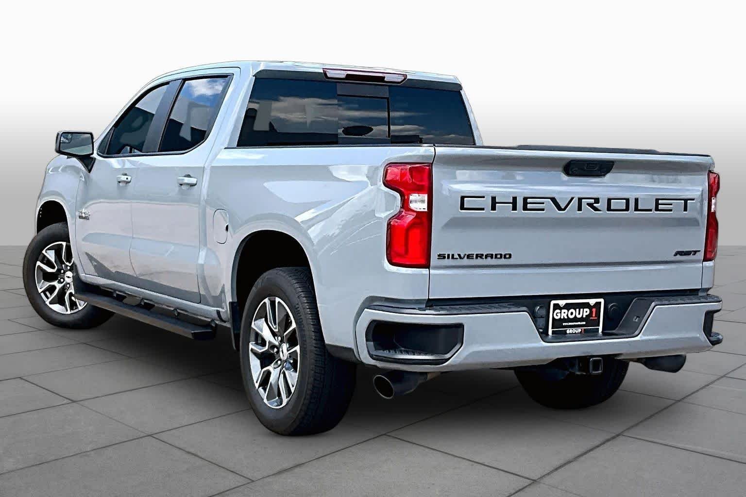Used 2025 Slate Gray Metallic Chevrolet RST image 12