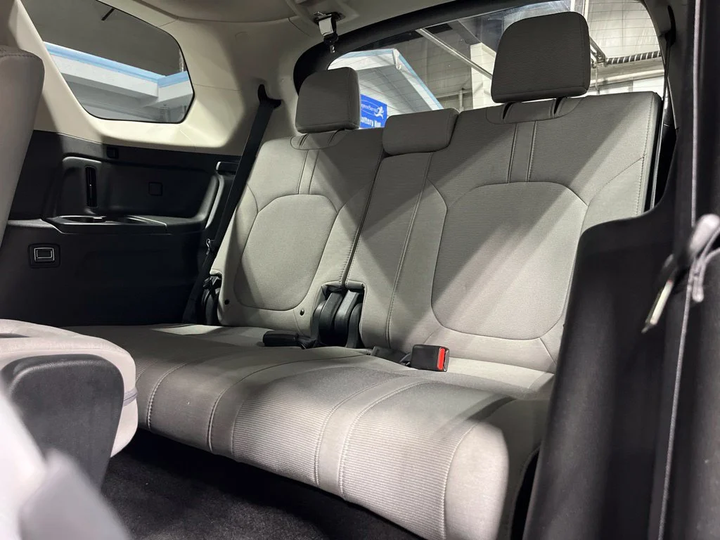 2023 Honda Pilot LX - Photo 65